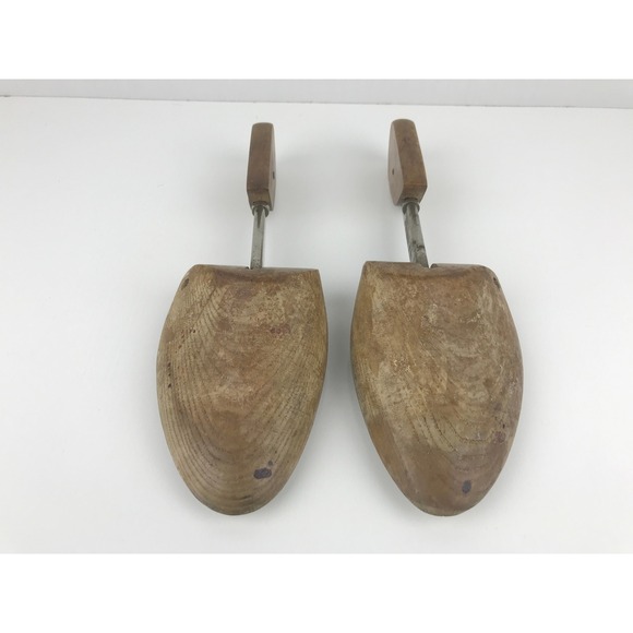 Vintage Wooden Shoe Stretchers Expanders Shapers Form Tree Mens Pair Retro - Picture 6 of 12
